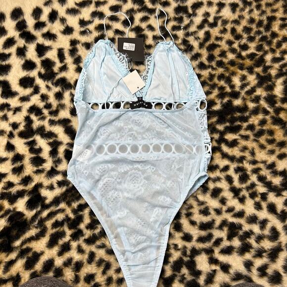 Parisian Baby Blue Lace Panel Cutout Bodysuit 6 NWT - Picture 6 of 7